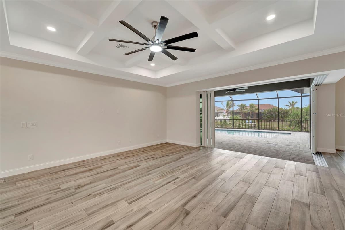 10508 MCALESTER CIRCLE — photo 8 of 53