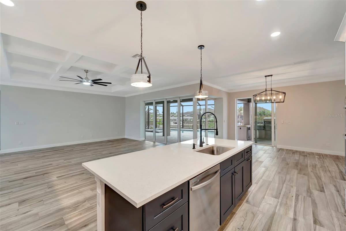 10508 MCALESTER CIRCLE — photo 13 of 53