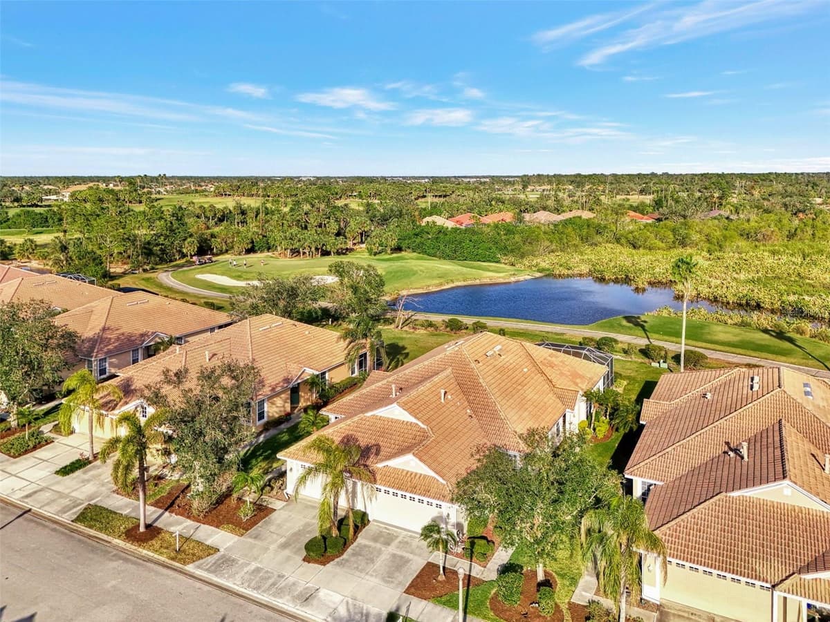 4259 WHISPERING OAKS DRIVE — photo 4 of 51