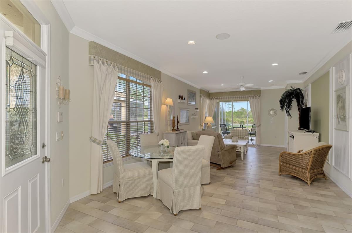 4259 WHISPERING OAKS DRIVE — photo 11 of 51