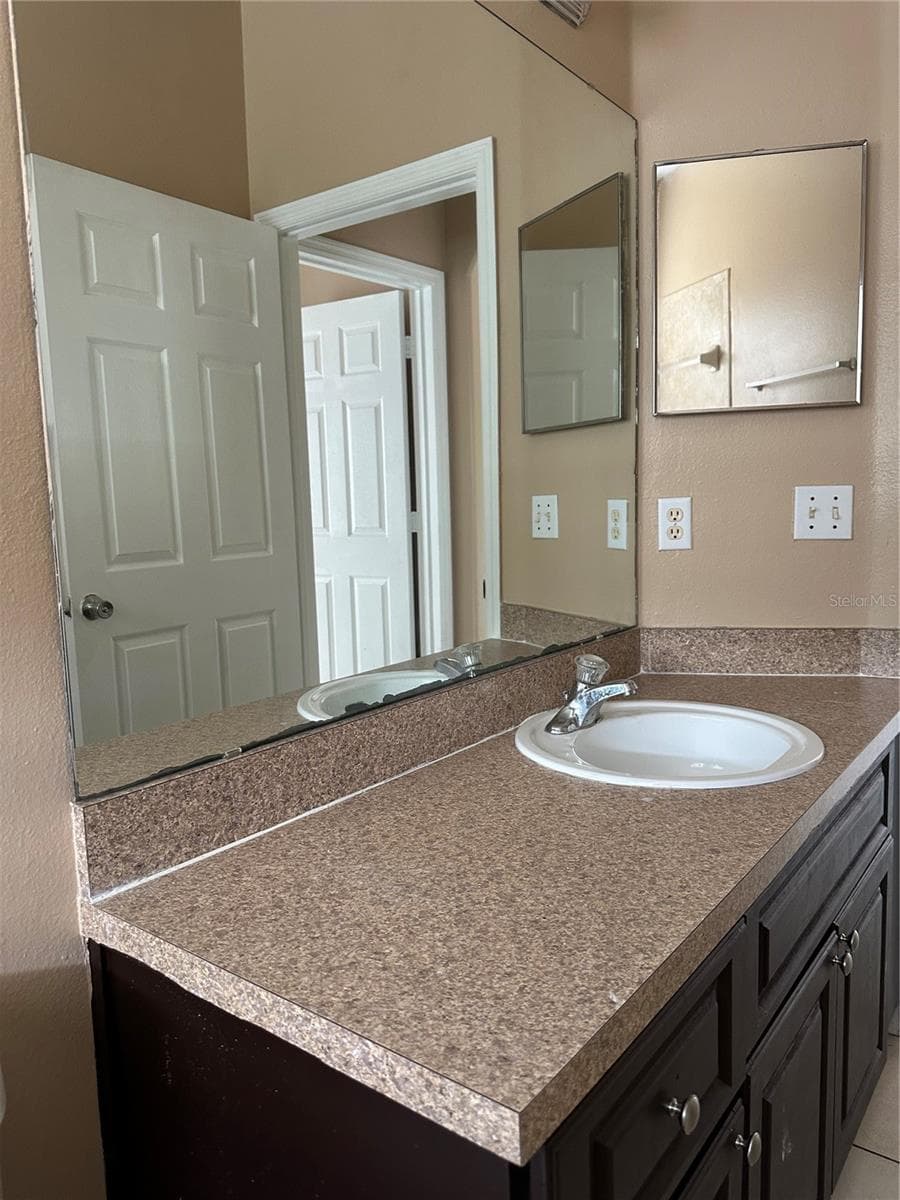 975 GASCONY COURT — photo 19 of 29