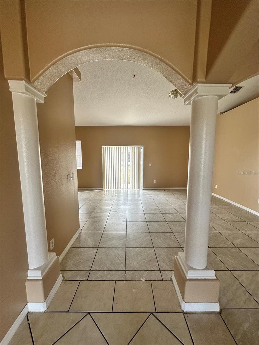 975 GASCONY COURT — photo 7 of 29