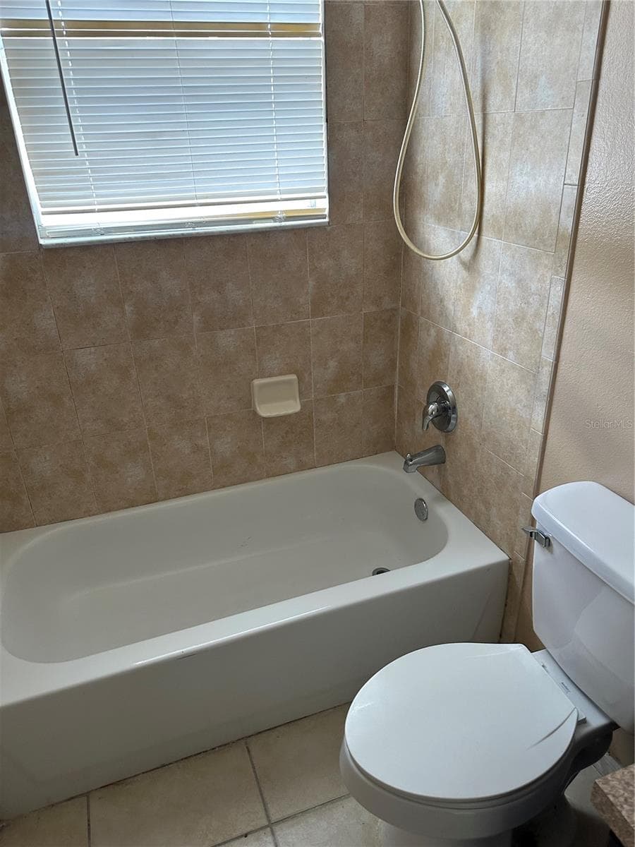 975 GASCONY COURT — photo 18 of 29