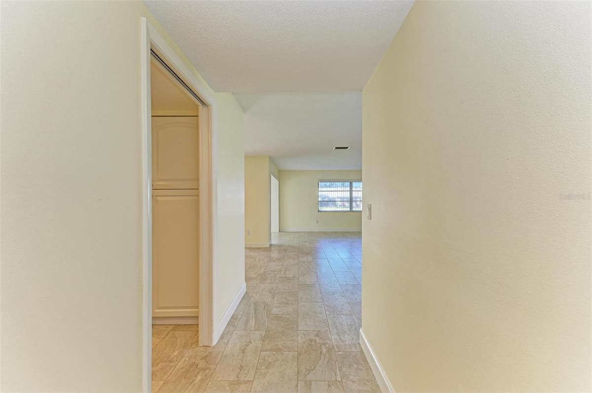 6704 11TH AVENUE — photo 10 of 50