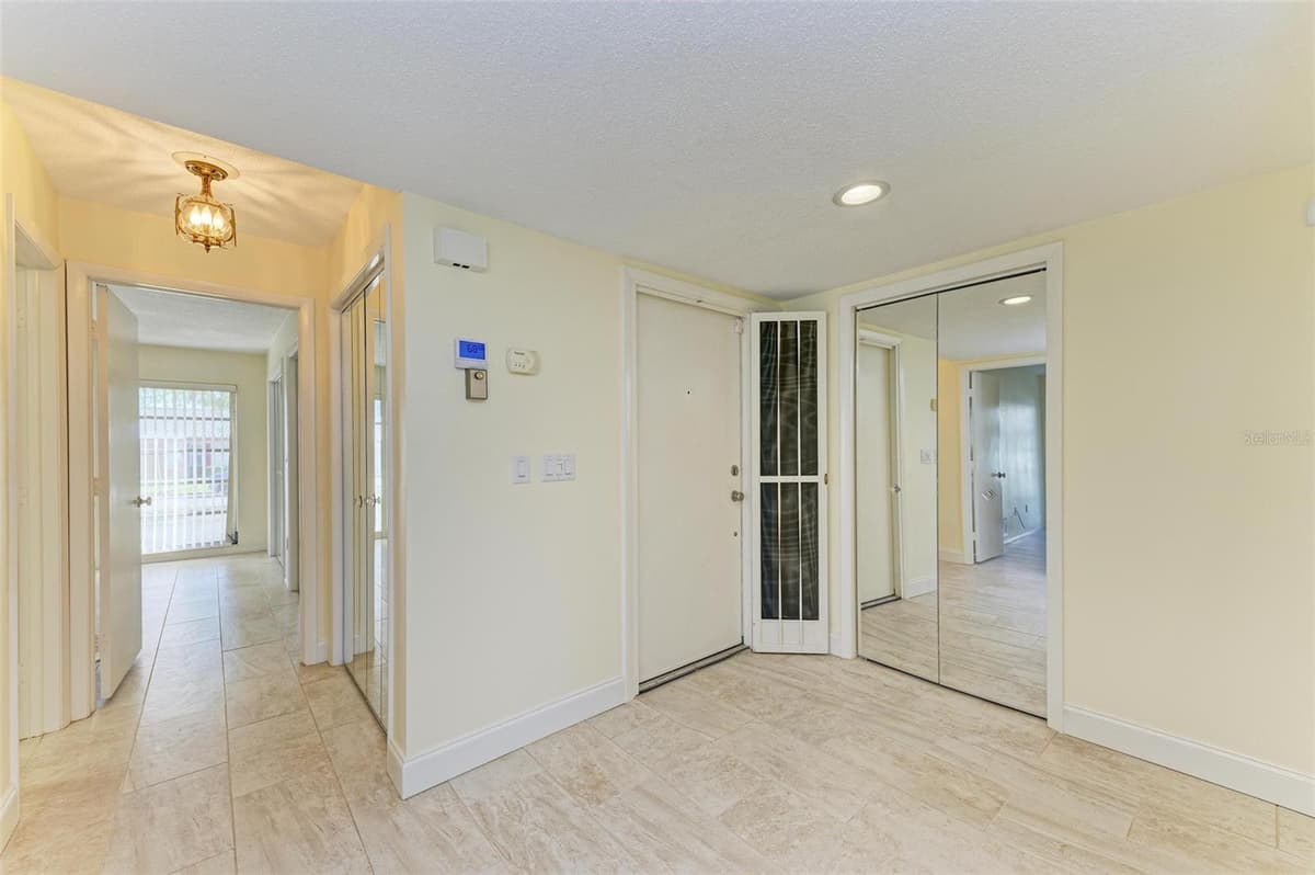6704 11TH AVENUE — photo 9 of 50