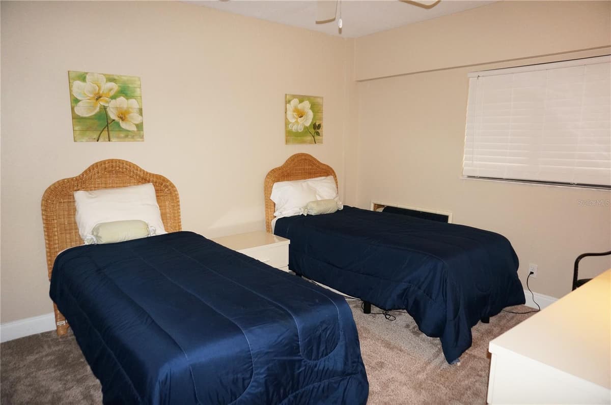 1601 PARK BEACH CIRCLE — photo 31 of 47