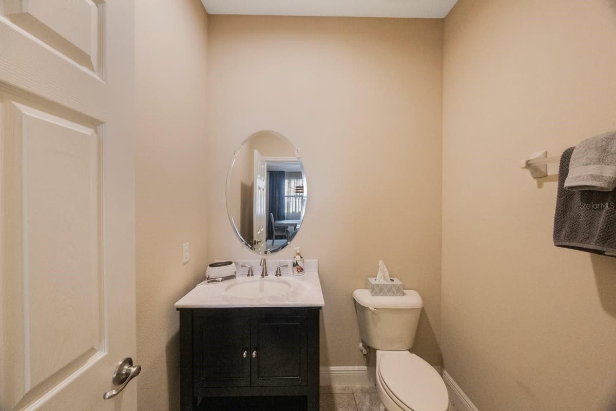 2564 GRAND CYPRESS BOULEVARD — photo 26 of 52