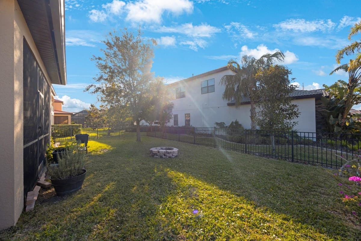 2564 GRAND CYPRESS BOULEVARD — photo 44 of 52