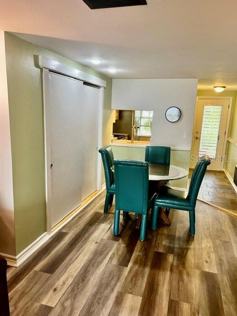 4231 TAMARGO DRIVE — photo 13 of 37