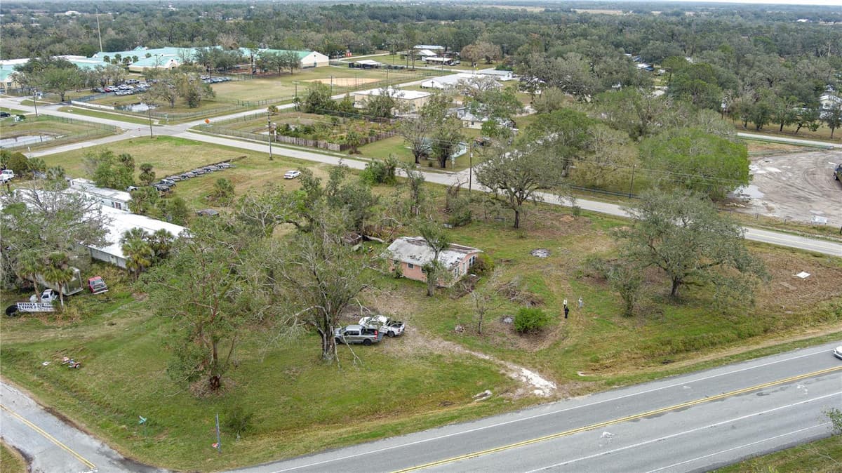 37015 STATE ROAD 70 — photo 8 of 20
