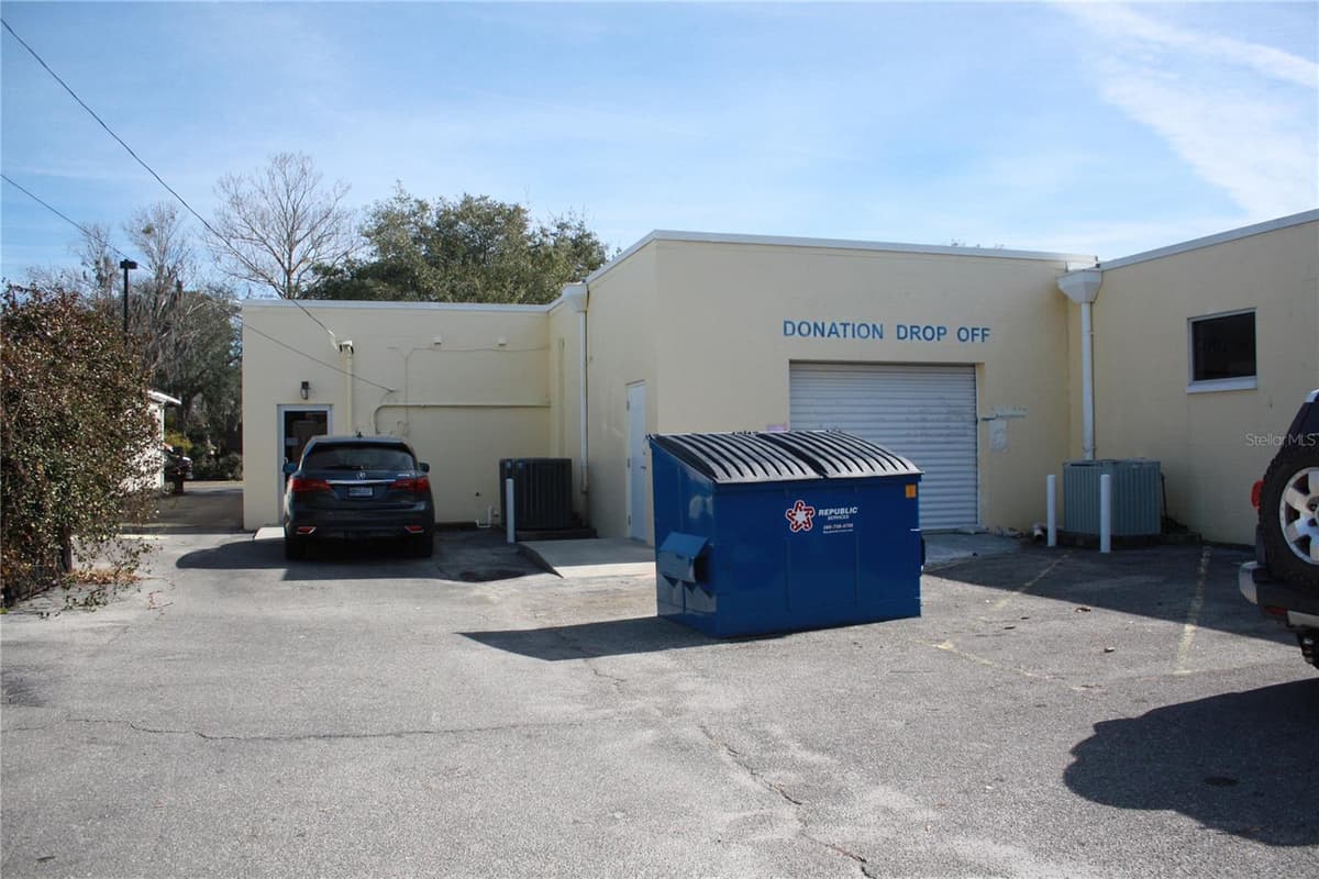 710 MAIN STREET — photo 10 of 11