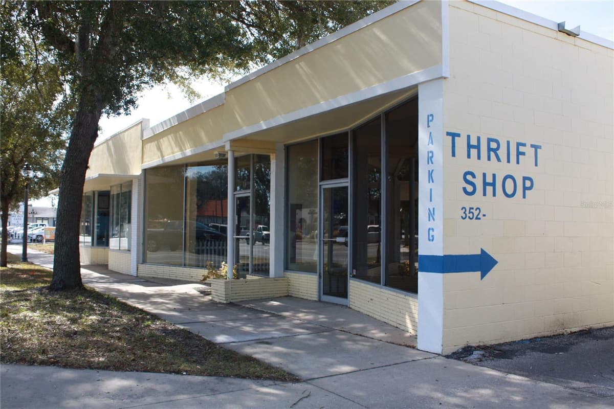710 MAIN STREET — photo 4 of 11