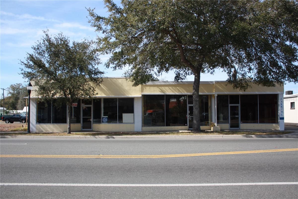 710 MAIN STREET — photo 1 of 11