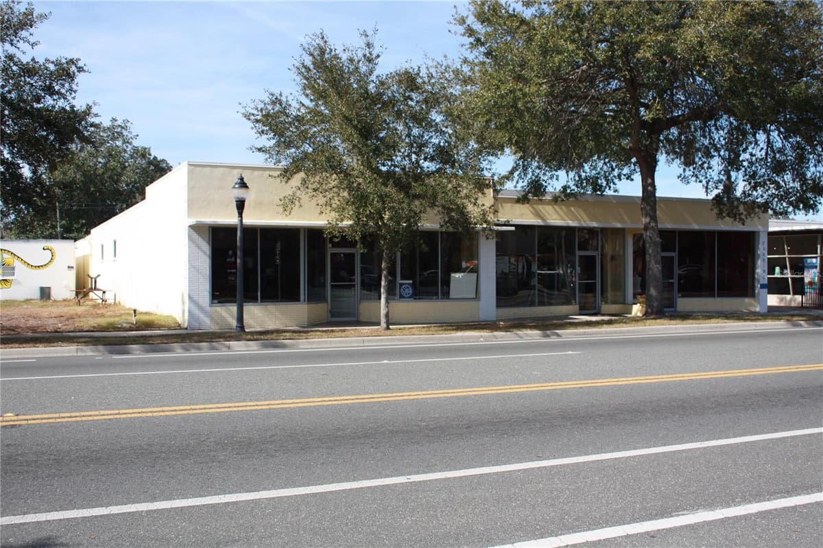 710 MAIN STREET — photo 2 of 11