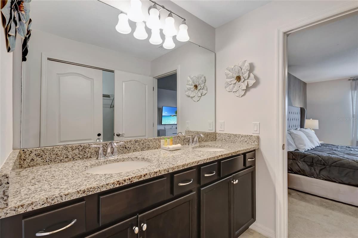 4587 TERRASONESTA DRIVE — photo 15 of 32
