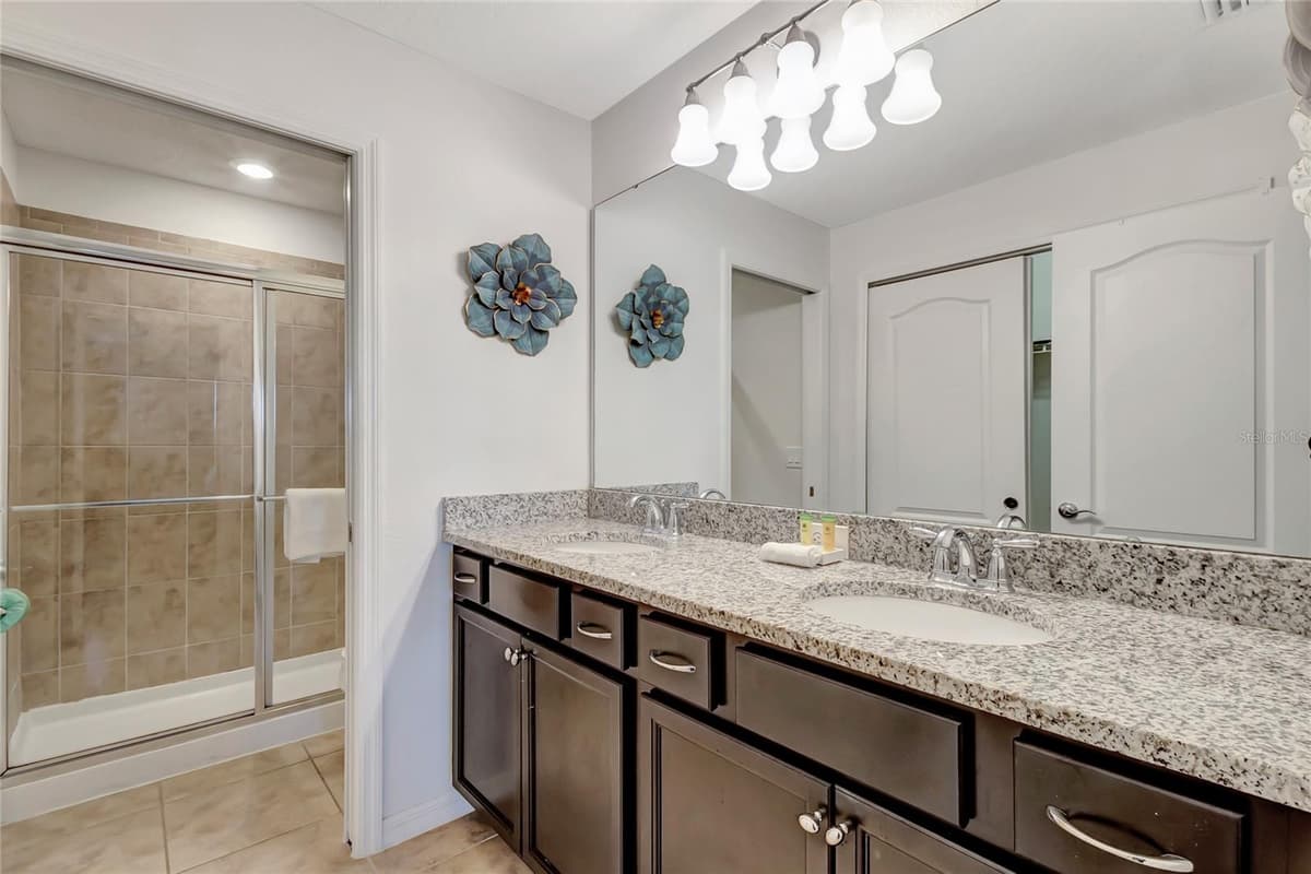 4587 TERRASONESTA DRIVE — photo 16 of 32
