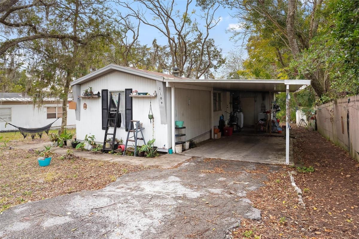 2107 HIALEAH AVENUE — photo 21 of 23