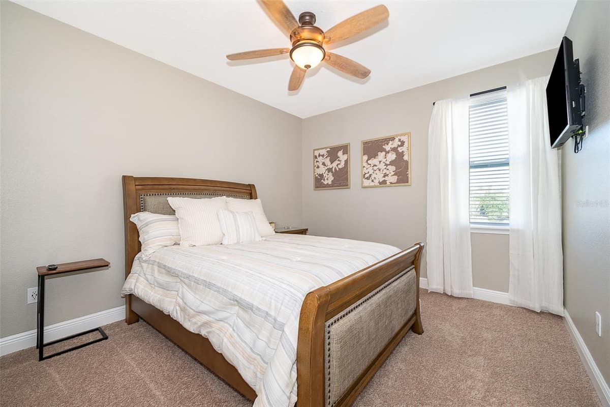 250 PENDANT COURT — photo 20 of 44