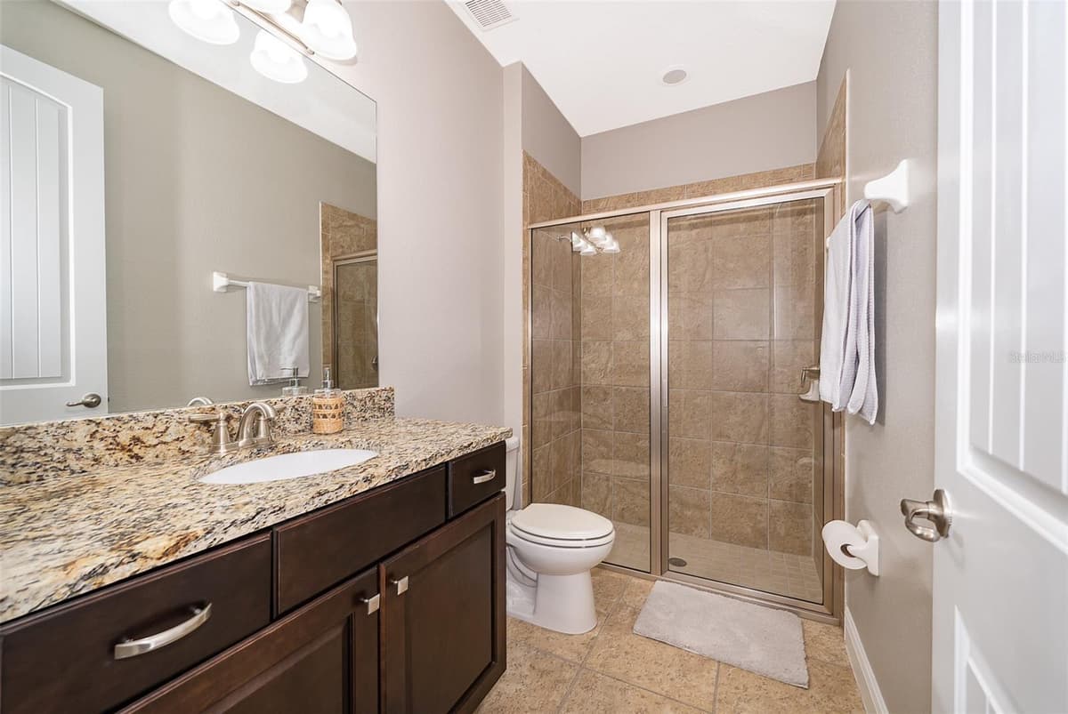 250 PENDANT COURT — photo 17 of 44