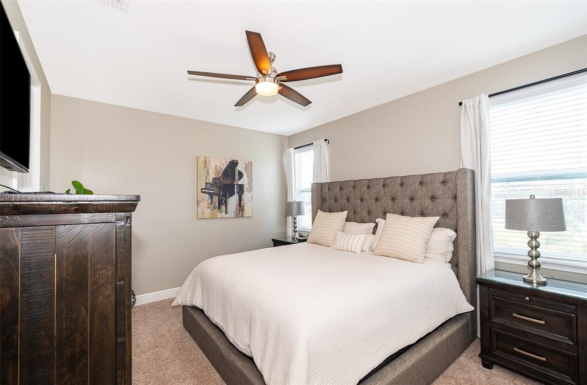 250 PENDANT COURT — photo 22 of 44