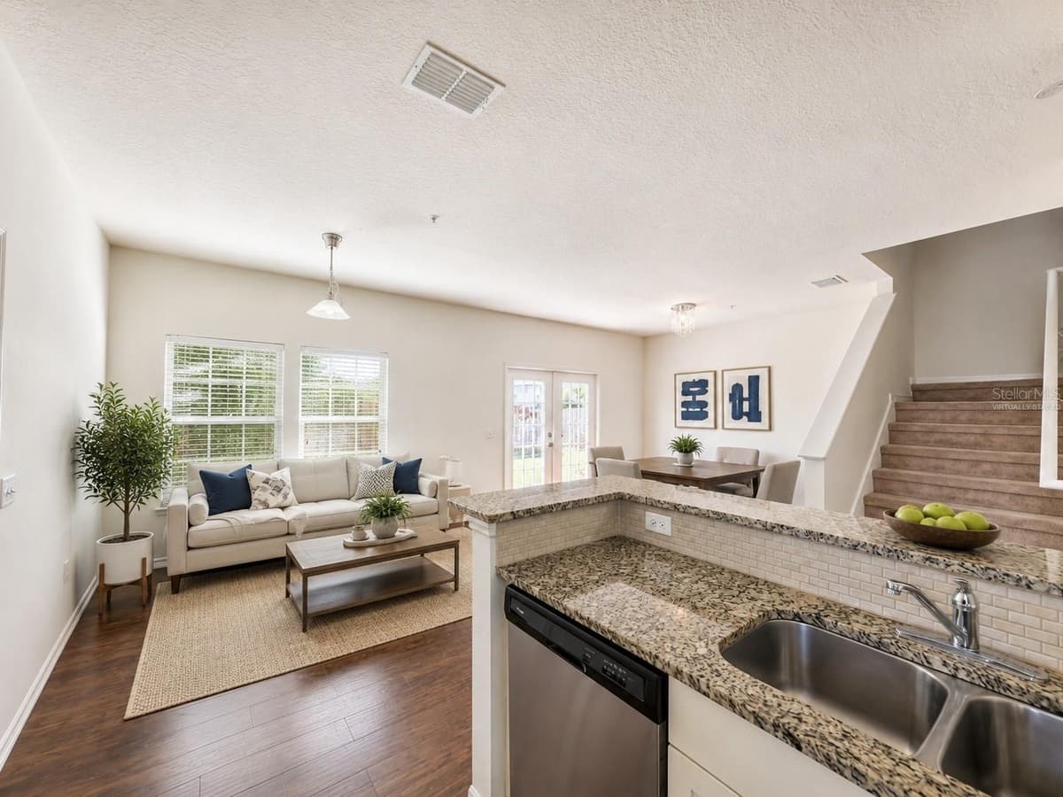 3208 OYSTER LANE — photo 2 of 12