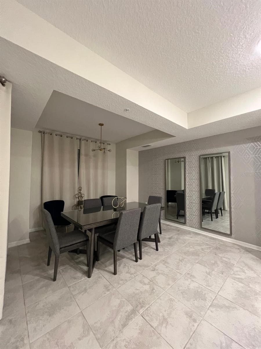 3180 PARADOX CIRCLE — photo 11 of 25