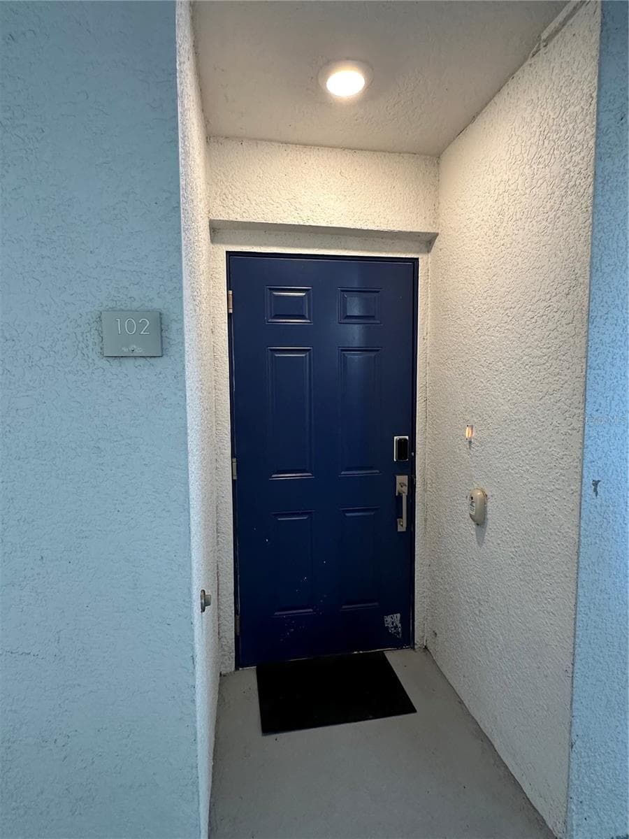 3180 PARADOX CIRCLE — photo 4 of 25