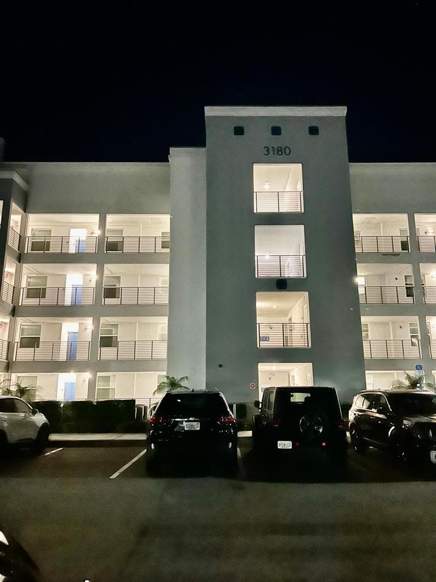 3180 PARADOX CIRCLE — photo 17 of 25
