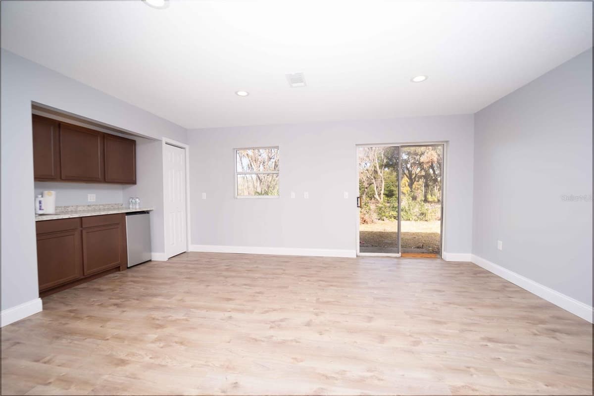 6876 STATE ROAD 44 — photo 9 of 19