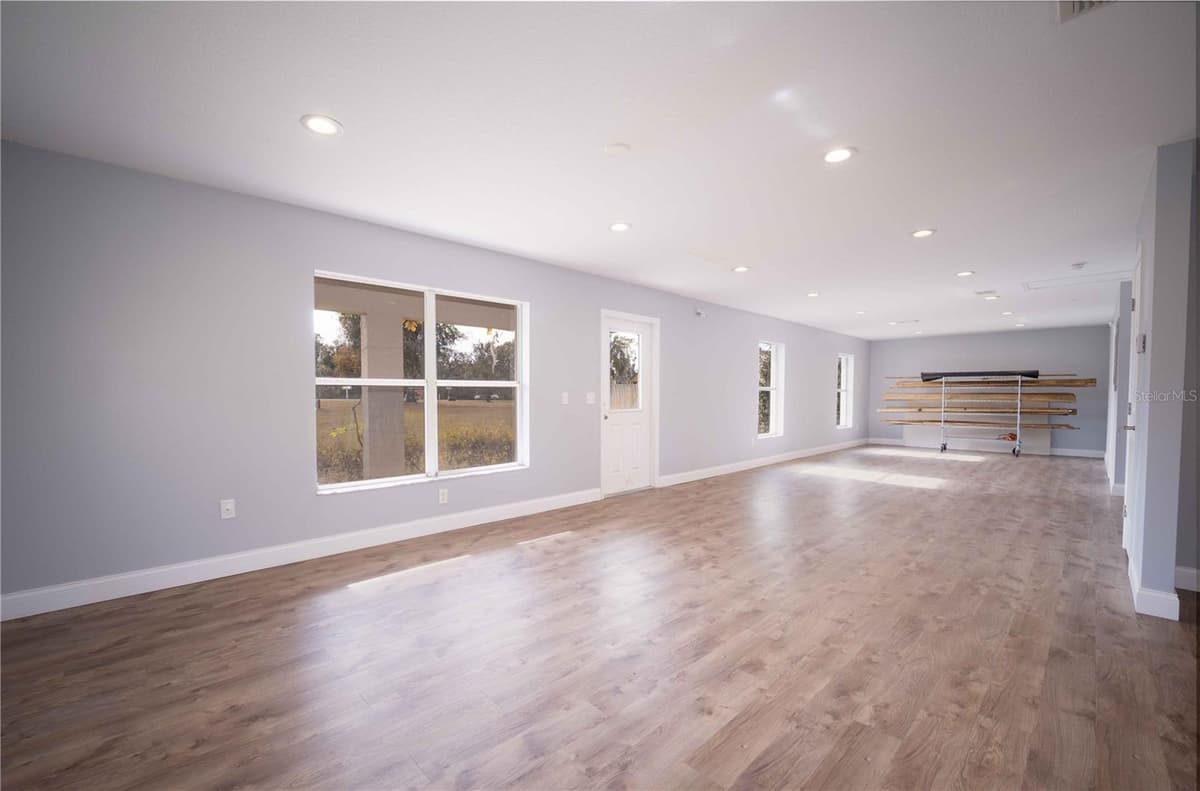 6876 STATE ROAD 44 — photo 7 of 19