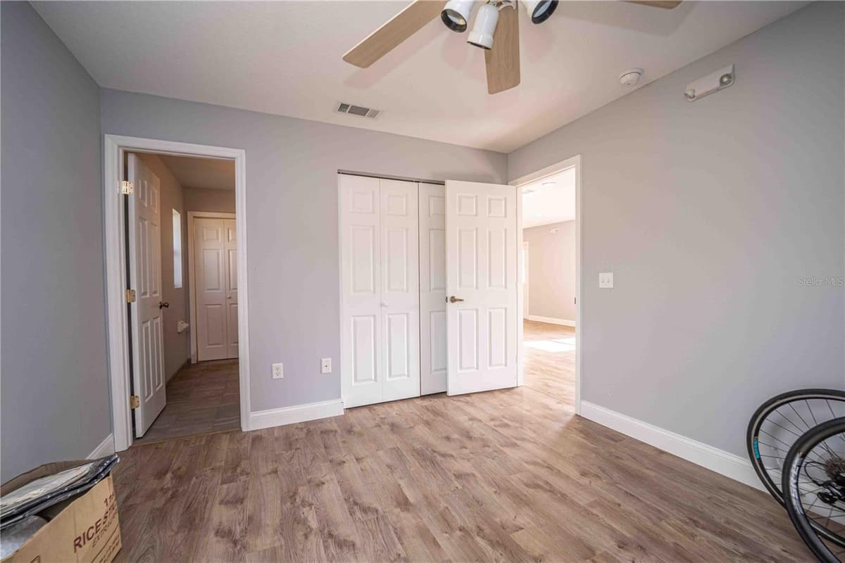 6876 STATE ROAD 44 — photo 17 of 19