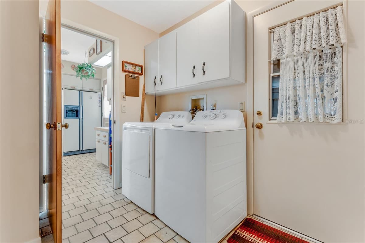 507 BOXWOOD LANE — photo 37 of 53