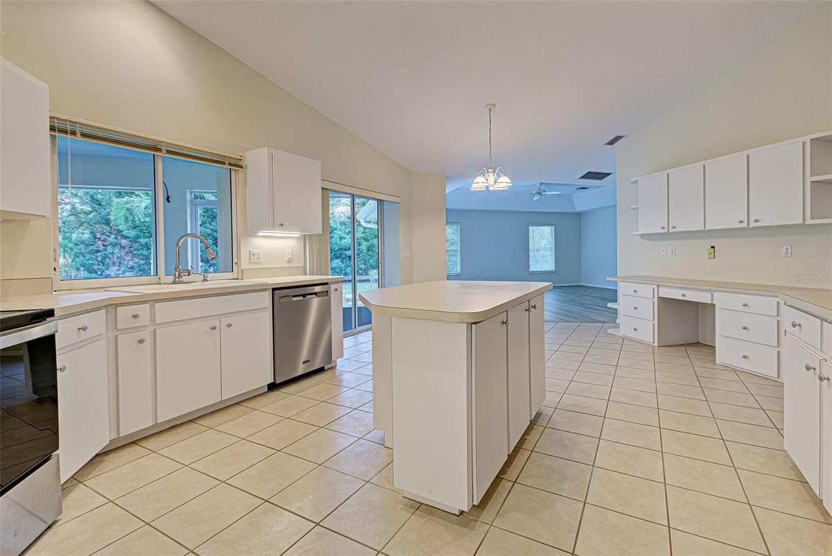 339 MEADOW BEAUTY COURT — photo 24 of 64