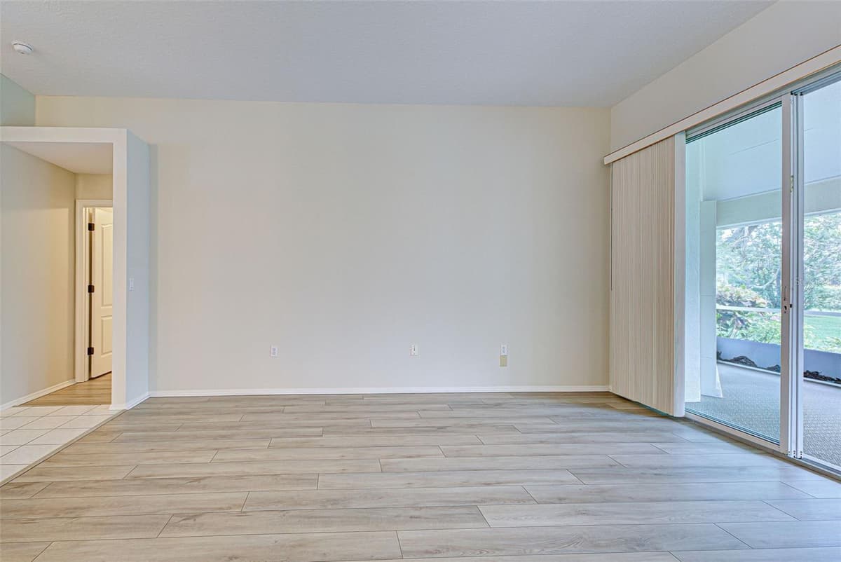 339 MEADOW BEAUTY COURT — photo 13 of 64