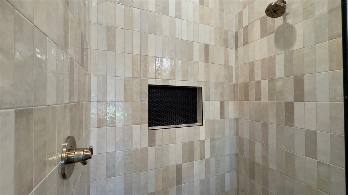 16902 VINCI WAY — photo 31 of 82
