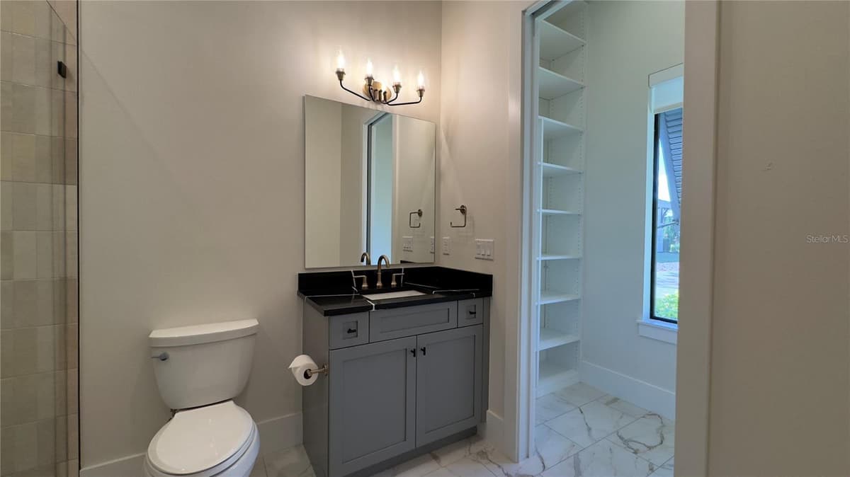 16902 VINCI WAY — photo 30 of 82