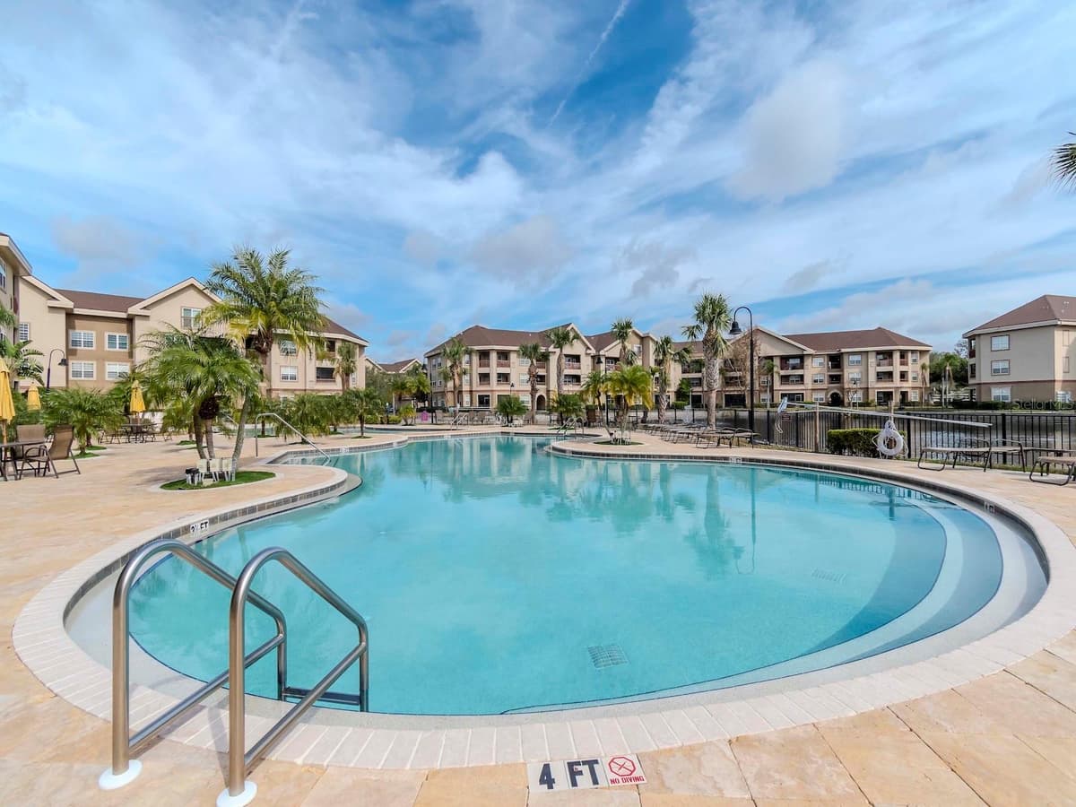 1429 VILLA CAPRI CIRCLE — photo 41 of 43