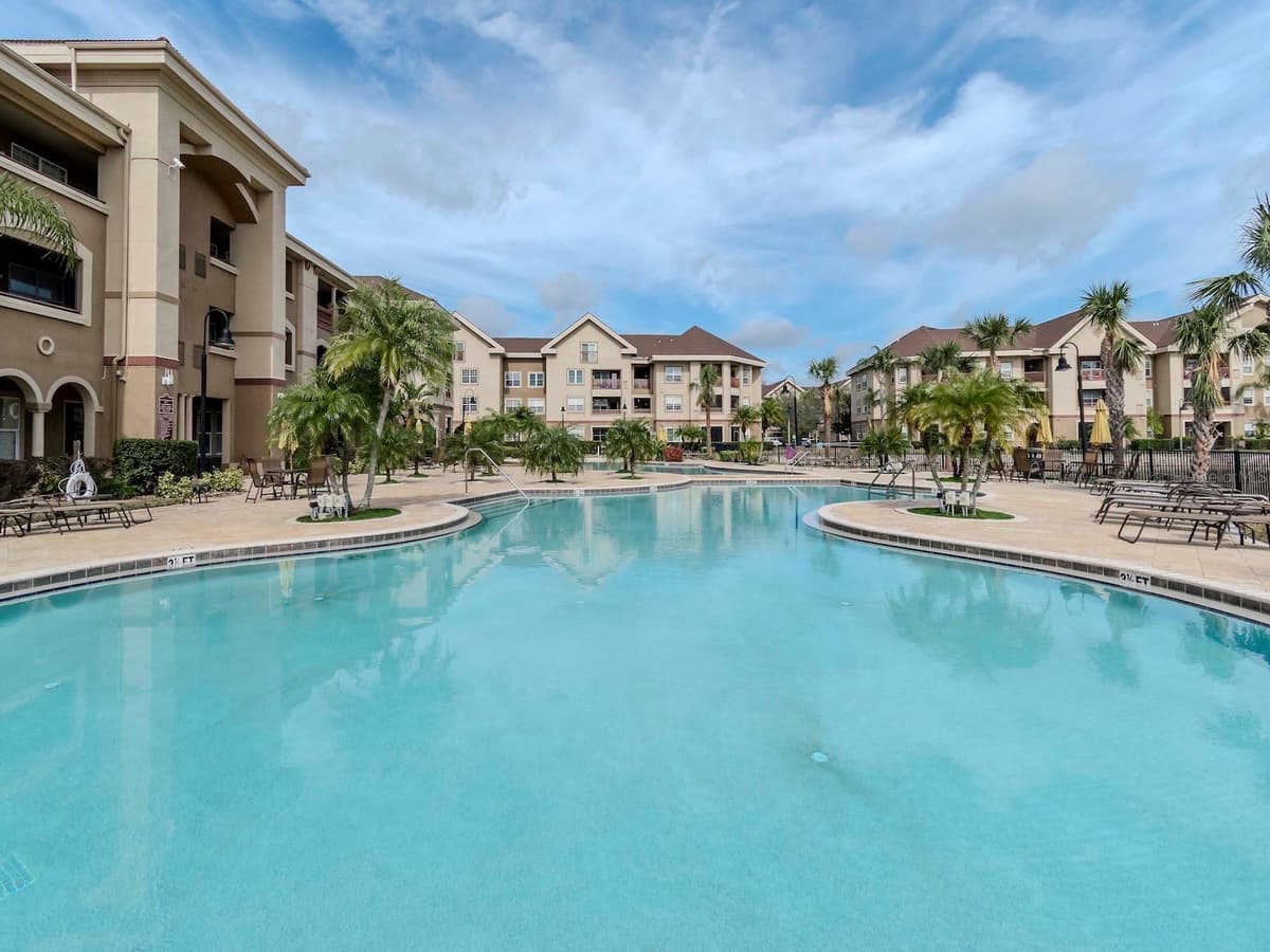 1429 VILLA CAPRI CIRCLE — photo 40 of 43