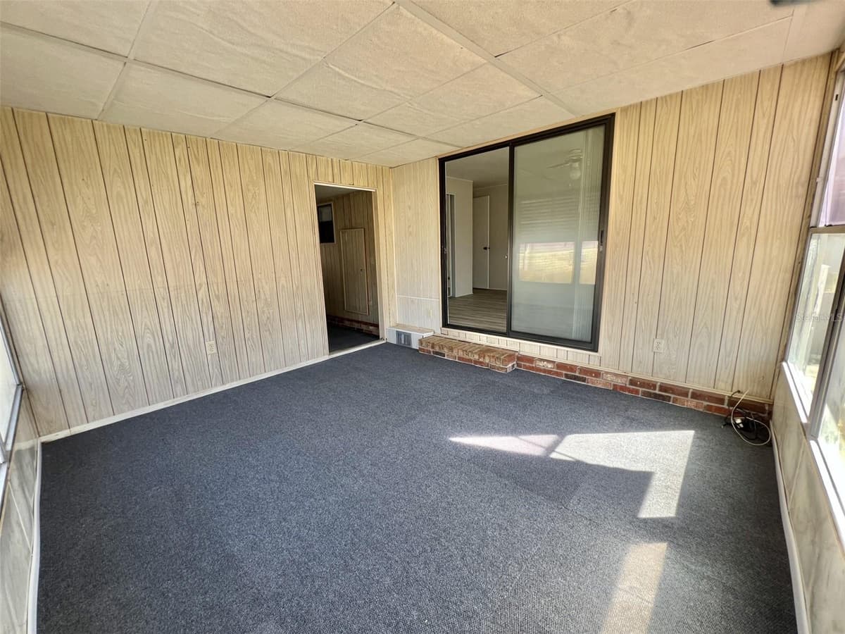 149 ROYAL PALM DRIVE — photo 33 of 40