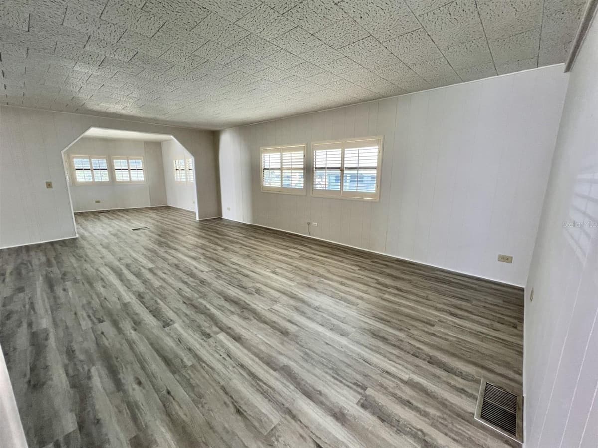 149 ROYAL PALM DRIVE — photo 17 of 40