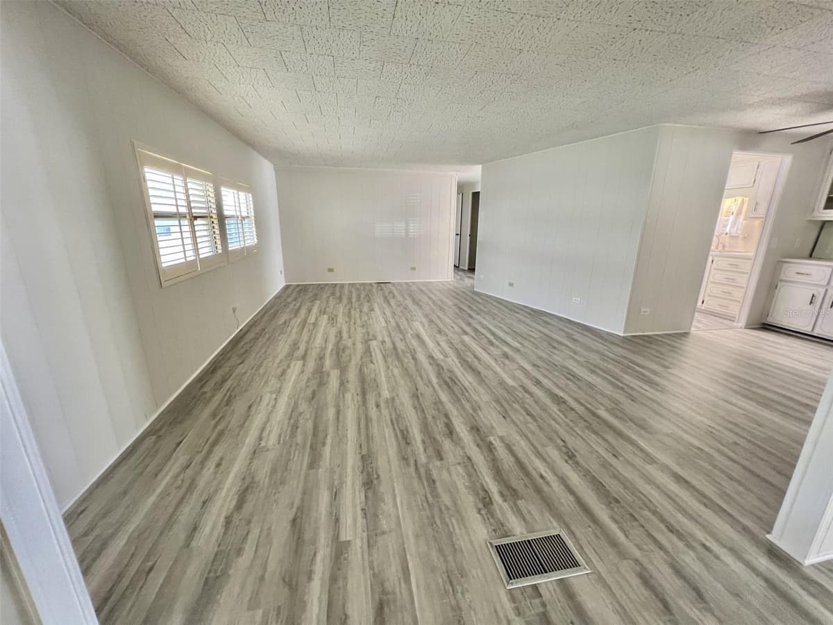 149 ROYAL PALM DRIVE — photo 15 of 40
