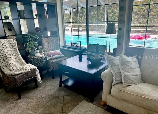 1624 SEA BREEZE DRIVE — photo 16 of 40