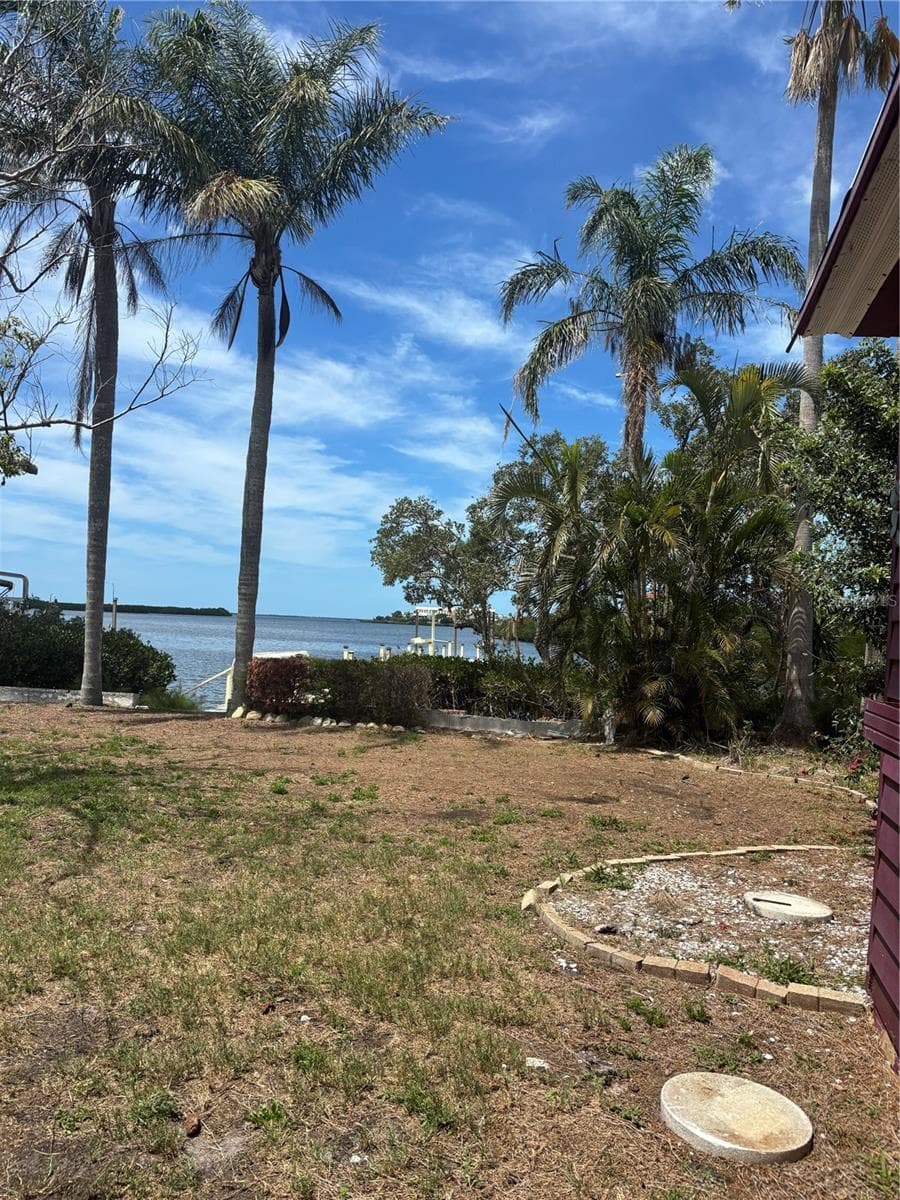1624 SEA BREEZE DRIVE — photo 37 of 40