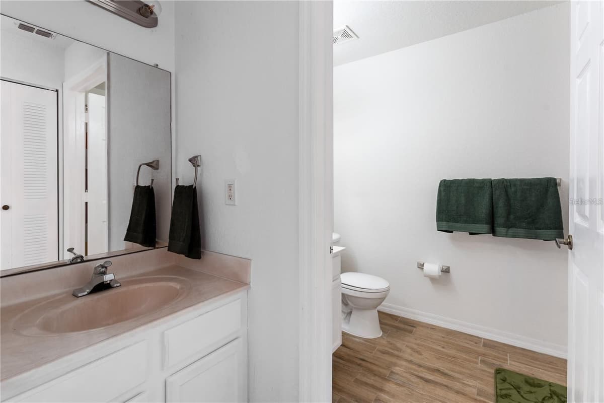 2622 LODI CIRCLE — photo 14 of 37
