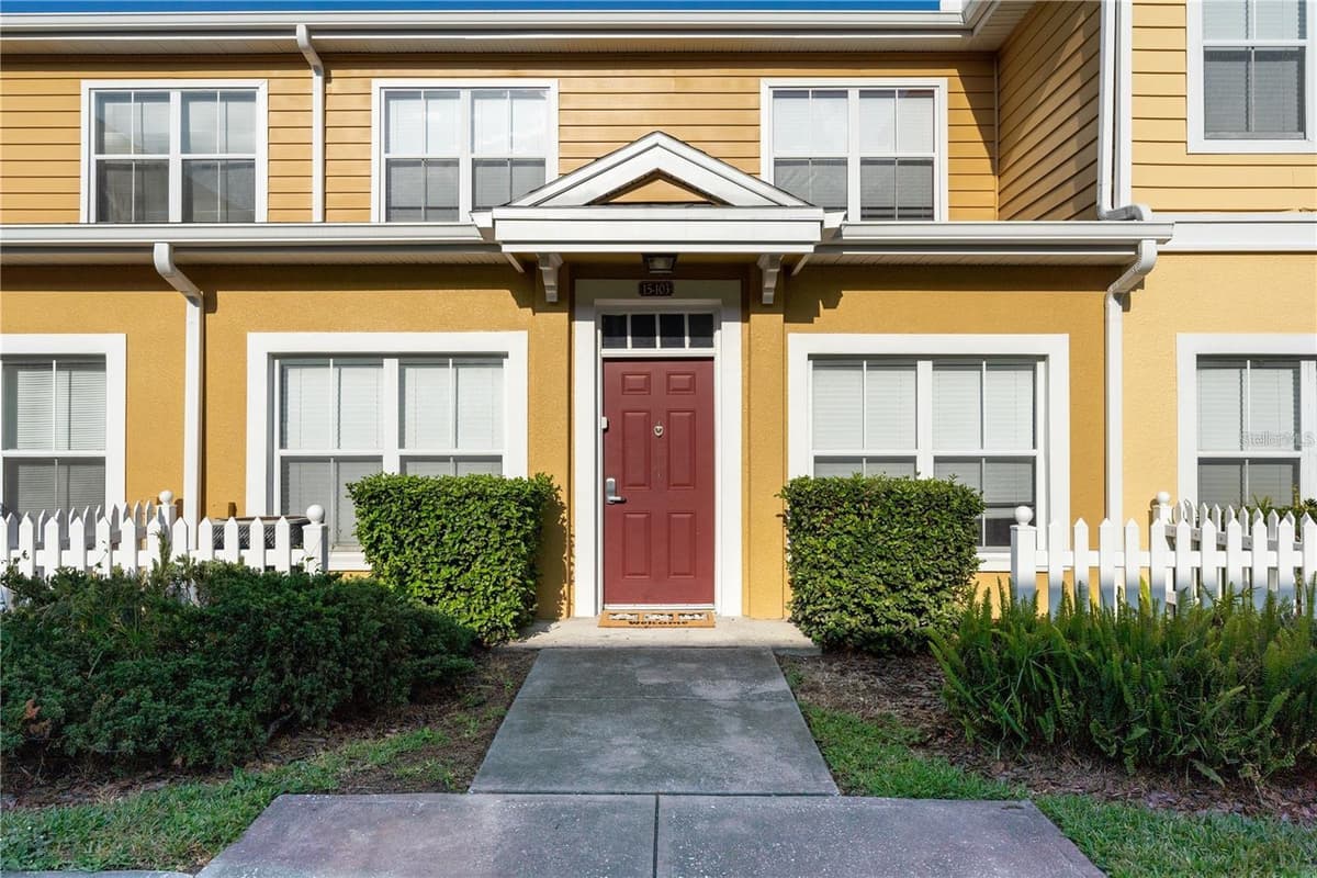 2622 LODI CIRCLE — photo 1 of 37