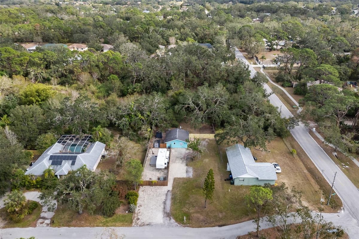 3200 TOBERO LANE — photo 19 of 25