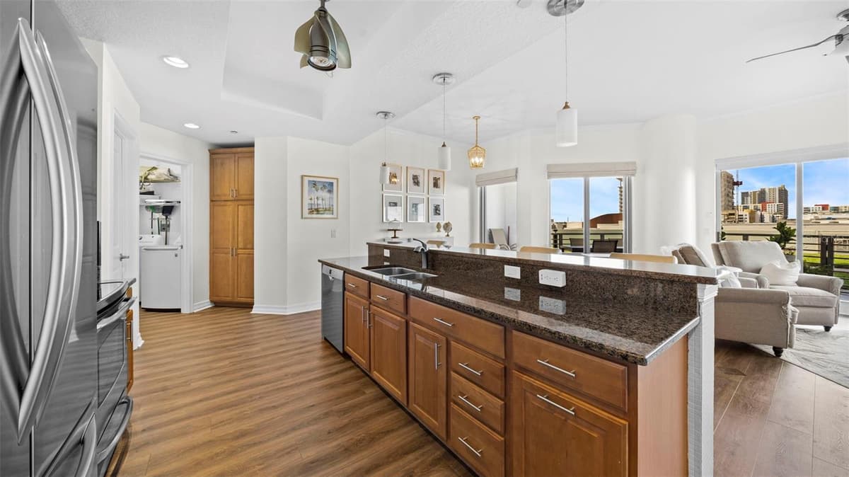 1209 CUMBERLAND AVENUE — photo 12 of 28