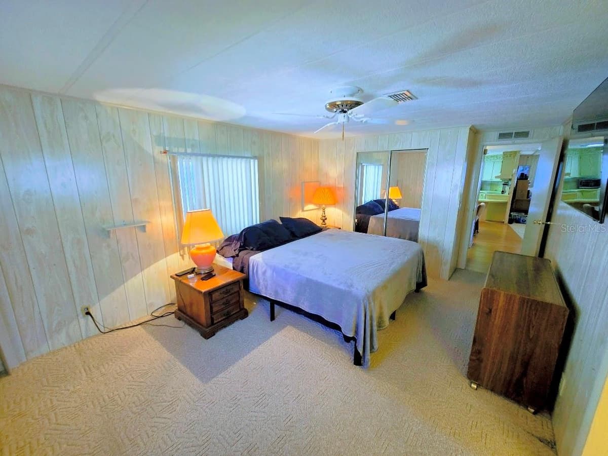 12501 ULMERTON ROAD — photo 34 of 63