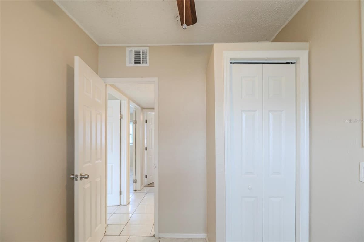 451 ROGERS STREET — photo 19 of 26