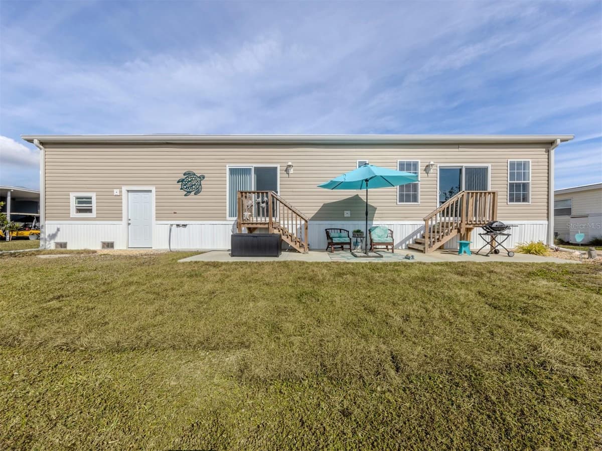 106 ISLAND POINT ROAD — photo 10 of 61
